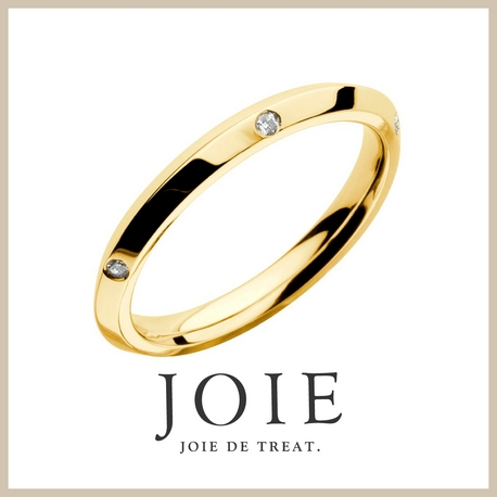 JOIE de treat. (ジョア ドゥ トリート):【洗練されたフォルムと5石のダイヤ】スタイリッシュで他とは一味違うマリッジリング