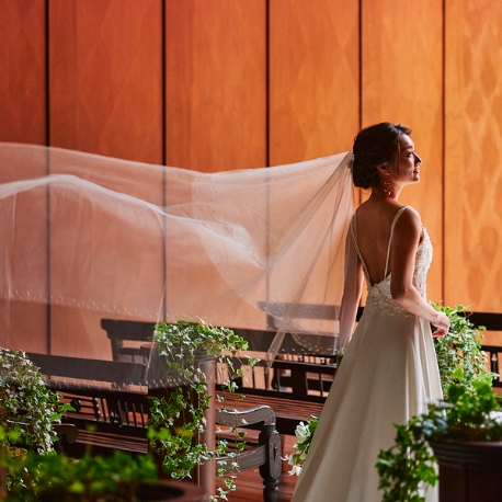 ＨＯＴＥＬ　ＢＵＥＮＡ　ＶＩＳＴＡ（ホテル ブエナビスタ）：★光×緑×滝のガーデン付チャペル★国産牛フィレ試食＆豪華特典