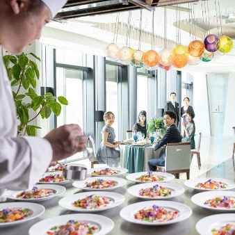 結婚式場：＼おもてなし重視派／豊洲寿司ビュッフェ*等ゲスト人気演出紹介
