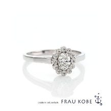 FRAU KOBE JAPAN/フラウ コウベ ジャパン:'バレリーナ'/オーバルダイヤをミル打ちとメレダイヤで囲んだクラシカルなデザイン