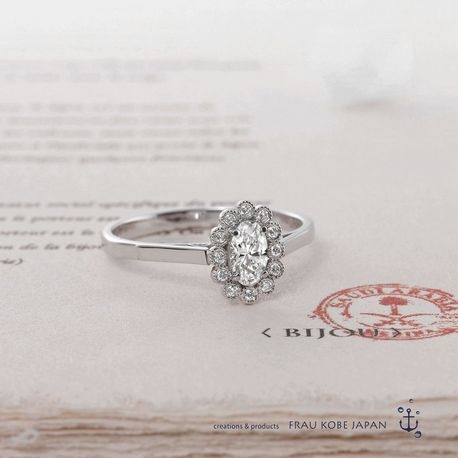 FRAU KOBE JAPAN／フラウ コウベ ジャパン:'バレリーナ'／オーバルダイヤをミル打ちとメレダイヤで囲んだクラシカルなデザイン