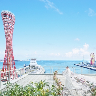 結婚式場：【当館満足度No.１】贅沢4万試食で楽しむ絶景パーティ＆感動挙式