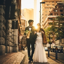 ＹＯＫＯＨＡＭＡ　ＭＯＮＯＬＩＴＨ（横浜モノリス）:【挙式フォトプラン】家族や親しい方に囲まれた結婚式を叶える