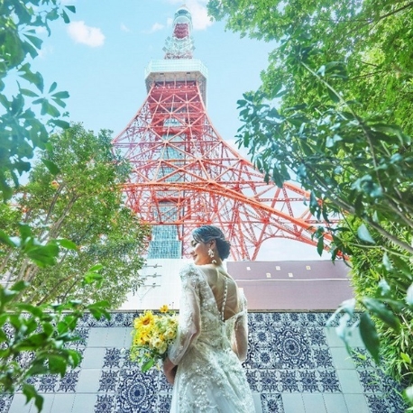 The Place of Tokyo（ザ プレイス オブ トウキョウ）：初見学にも♪メガサマー◆ドレス×極上試食×特典最大180万
