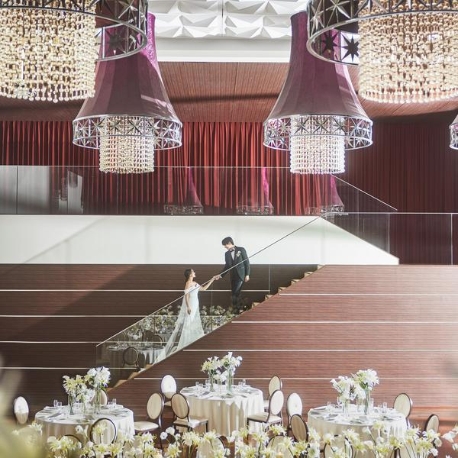 ザ・ピーク　プレミアムテラス：GW初日SP★憧れの階段入場×全館貸切ツアー*＊最大180万特典付♪