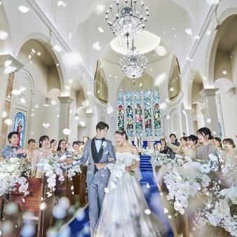 結婚式場：【会場リニューアル*Gift1万＆140万優待】憧れ大聖堂＆絶景WD