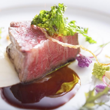 ザ・リーヴス　プレミアムテラス：年1BIG★＼最大150万×厳選和牛食べ比べ試食／緑*自然光チャペル