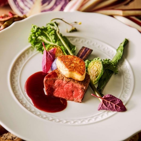 ザ・リーヴス　プレミアムテラス：＼おもてなし重視／厳選和牛の食べ比べ×選べる10大特典＊*