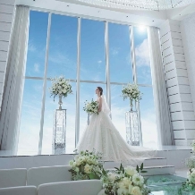 アルマリアン 福岡（ＡＬＭＡＬＩＥＮ　ＦＵＫＵＯＫＡ）:【最大95.7万優待】26年9～12月の結婚式｜70名293万→197万プラン