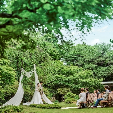 国際文化会館（International House of Japan）：【自然光×貸切プライベートガーデン挙式】装花/衣装W特典付