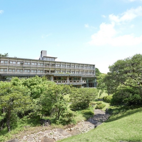 国際文化会館（国登録有形文化財）：10月限定/東京4大庭園ウェディング比較◆豪華試食×最大15大特典