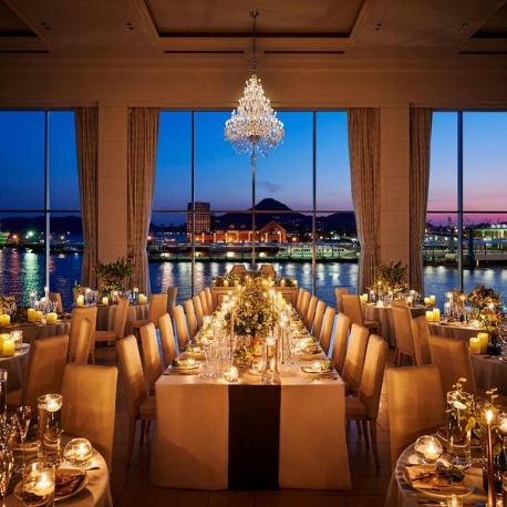 ハーバーテラス ＳＡＳＥＢＯ迎賓館：【豪華3大体験】160万特典付♪天空チャペル見学×ドレス×試食