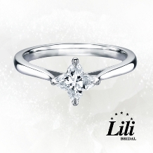 贅沢なカッティングのオーキディアダイヤモンドの婚約指輪【DIYARTH】