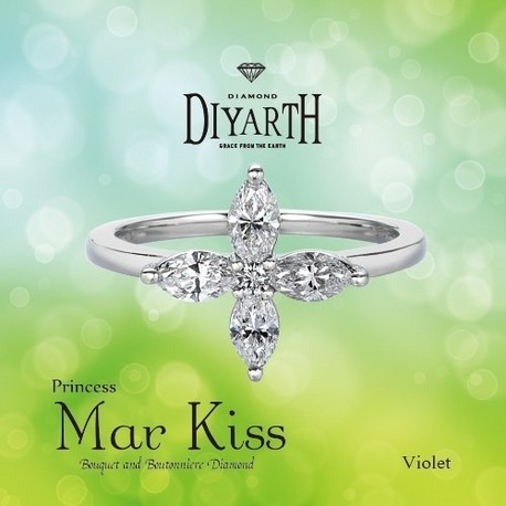 DIYARTH(ディヤース):美しい花びらをイメージした可憐なリング(マーキスカットには鑑定書4枚付き)