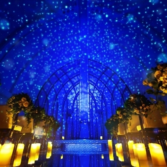 結婚式場：【ギフト2万付】星空が瞬く感動チャペル×ドレス見学×140万特典