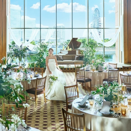 ノートルダム横浜みなとみらい：＼3万美食＊絶景パーティ／憧れ感動挙式×贅沢空間*初見学ギフト
