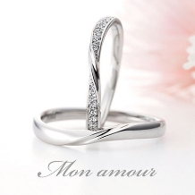 指を綺麗に見せる女性に人気の結婚指輪【モナムール】ヴィオレット