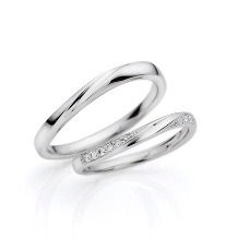華やかでシンプルな結婚指輪の人気デザイン【レシピエント】ミーニング