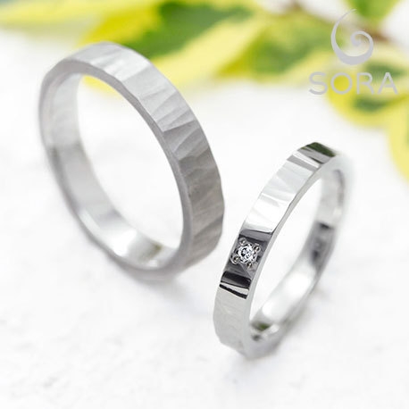 ETERNAL FIRST DIAMOND:ハワイ語でさざ波を意味するデザインの結婚指輪。SORA【NAO】ナオ