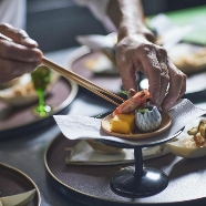 The KIKUSUIRO narapark：【あわび＆うなぎ付】菊水楼が選ばれる理由がここに！試食フェア