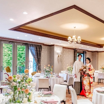 結婚式場：【初見学の方◆宿泊付100万特典】衣裳見学＆婚礼試食＆見積相談