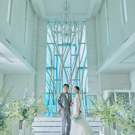 ル・センティフォーリア大阪：【水のチャペルで感動挙式☆120万優待】花嫁ALL体験×絶品試食