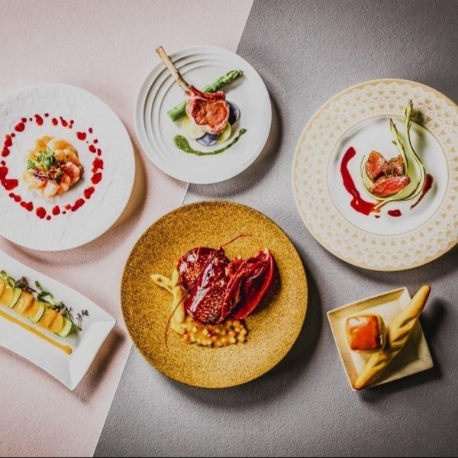 The Forest of Lold（ザ　フォレスト　オブ　ロルド）：【お料理重視必見】飛騨牛×フォアグラ豪華試食×貸切W体験型