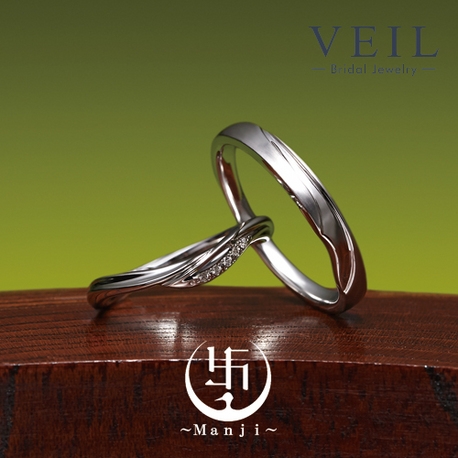 ＶＥＩＬ（ヴェール）:萬時/月の光に包まれているような、細やかな曲線が上品なデザイン