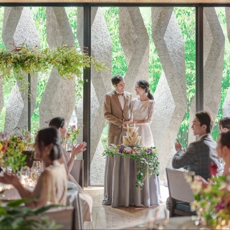 THE TENDER HOUSE（ザ テンダーハウス）：《平日BIG》特選牛×真鯛など10品試食＆緑のチャペル全館ALL体験