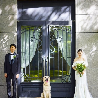 Los Angeles balcony（ロサンジェルスバルコニー）:【愛犬との挙式が叶う】開放感のあるガーデンチャペル＆大切なゲストと過ごす結婚式〈60名235万円～＞