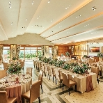 ザ ストリングス 博多のフェア画像