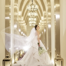 ザ ストリングス 博多:【年内がお得！】駅近会場でフォトウエディング＆会食を♪