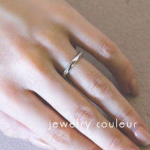 手づくり指輪工房　jewelry couleur（ジュエリークルール）:【オーダー】四方からダイアが煌めく！◆華やかなこだわり結婚指輪_140