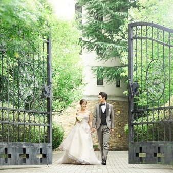 結婚式場：【今季BIG】160万優待◇独立型教会×貸切ガーデン*森の美食体験