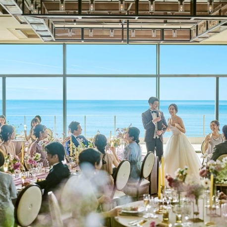 THE SURF OCEAN TERRACE（ザ・サーフ オーシャンテラス）：【1件目のご来館が圧倒的にお得♪】海見え会場×ドレス×和牛