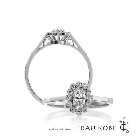 FRAU KOBE JAPAN 香川高松店(フラウ コウベ ジャパン 香川高松店):'バレリーナ' オーバルダイヤをミル打ちとメレダイヤで囲んだクラシカルなデザイン