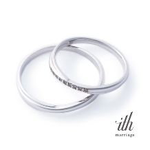 【クローチェ】すっきりスタイリッシュなクロスデザインの結婚指輪
