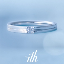 【ブリランテ】凛と輝くプリンセスカットダイヤの婚約指輪