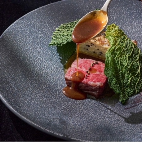 Casa d' Angela Aoyama（カサ・デ・アンジェラ青山）：【歴史感じる本格大聖堂×洗練された美食】黒毛和牛4万試食付き