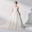 ザ・ギノザリゾート　美らの教会／アールイズ・ウエディング：☆広島店【憧れの1着に出会える！？】ドレス試着付き相談会