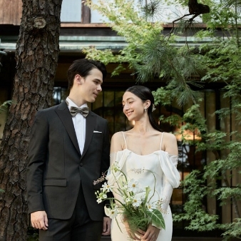 結婚式場：残△【年1限定BIG】*衣裳優待＆10大特典*全館貸切×豪華4品試食