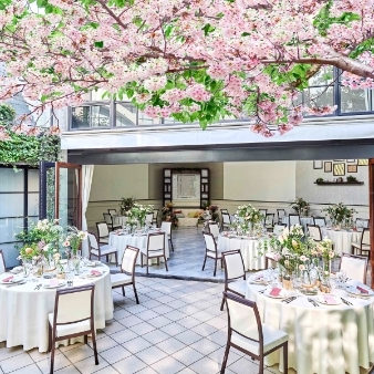 結婚式場：【桜咲く貸切邸宅】自然体で叶える上質なおもてなし*Amazon1.5万