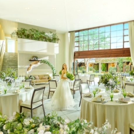 パラッツォ ドゥカーレ 麻布：【初見学におすすめ】緑溢れる貸切リゾート邸宅×4万コース試食