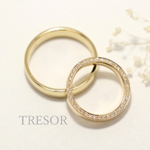 TRESOR（トレゾア）:memoire（記憶）ダイヤを一周配したエタニティ華やかな輝きが二人の永遠を彩る