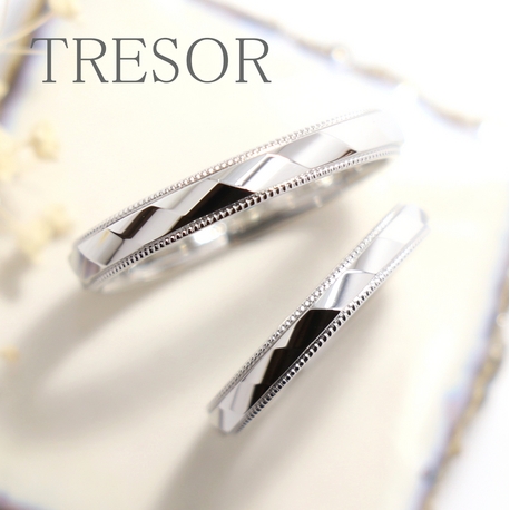 TRESOR（トレゾア）:calme（風）表面のカットが美しいく伝統技法のミル打ちでクラシック感をプラス