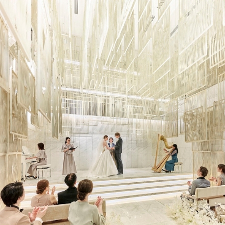 BLANC RIRE 大阪（ブランリール　オオサカ）：人気No.1！花嫁輝く洗練チャペル×貸切邸宅*4万試食＆挙式無料*