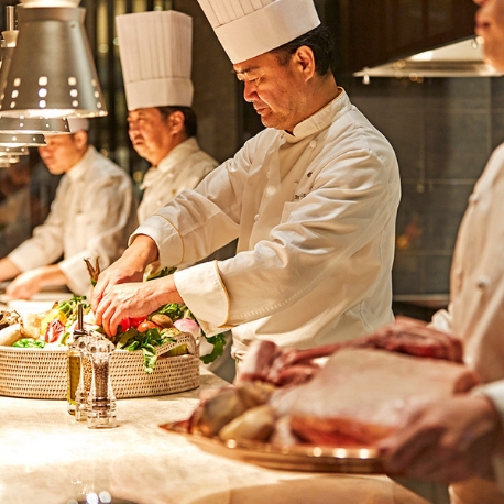 ザ ストリングス 表参道：料理重視必見◆料理3ランクアップ◆牛フィレ試食×VIPラウンジ付