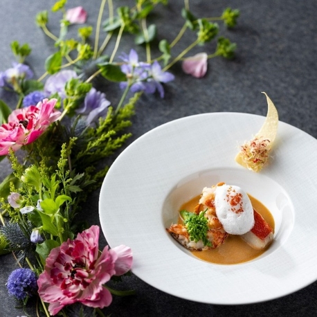 ザ ストリングス 表参道：料理重視必見◆料理3ランクアップ◆牛フィレ試食×VIPラウンジ付