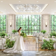 ザ ストリングス 表参道：＼新会場誕生／表参道駅直結×最上階貸切◆光と緑溢れる寛ぎ邸宅