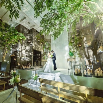 結婚式場：＼月末BIG／リニューアル記念/最大150万特典◆ハーフコース試食